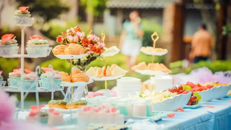 Petrecere turtă copii